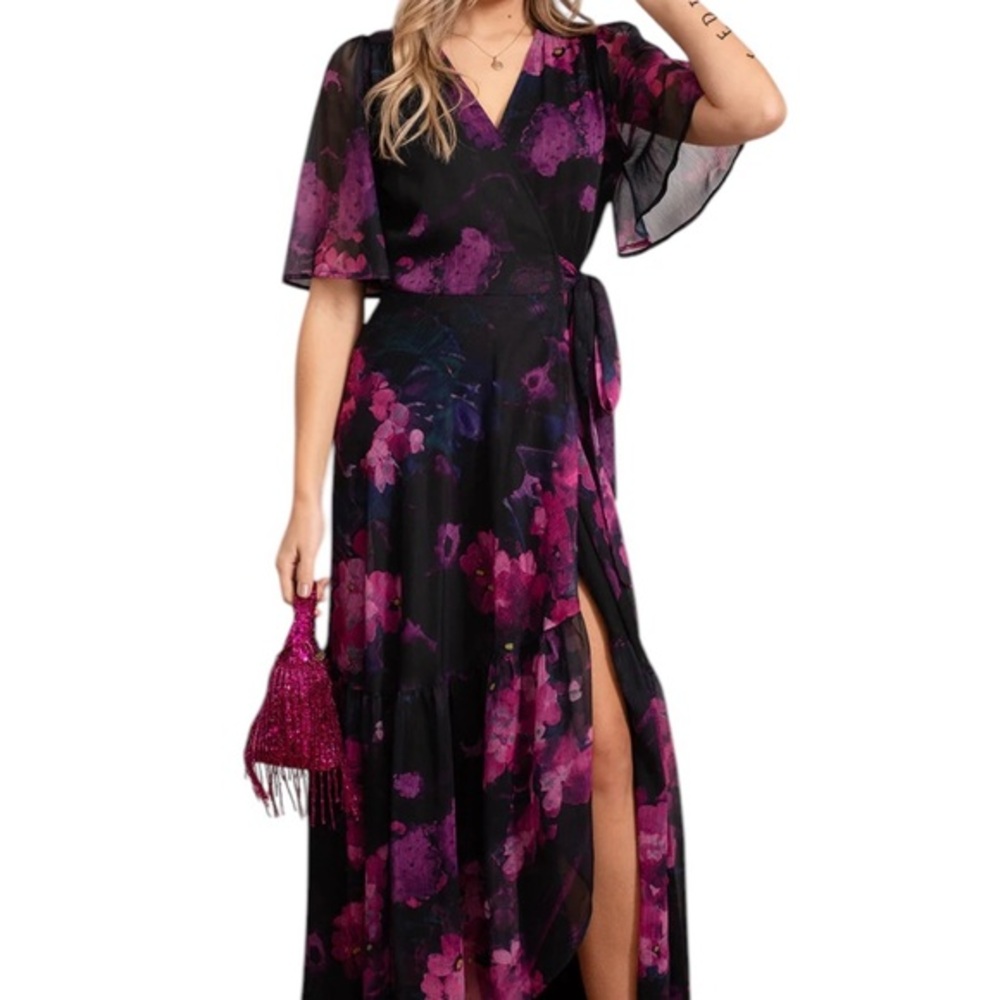 Hope and Ivy NWT Madalena floral Wrap flutter sleeve Maxi dress. Size‎ 18 (UK)